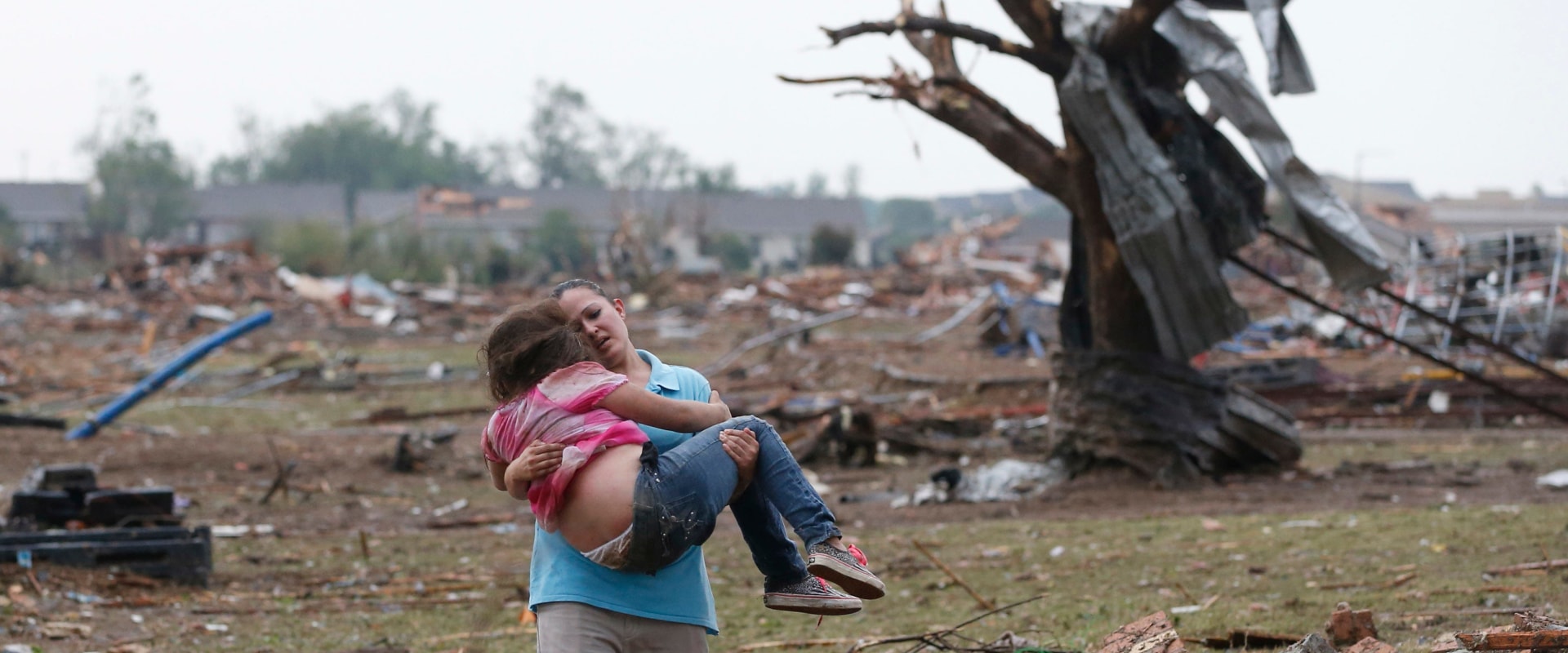 an Electrician in Moore, Oklahoma Licensing Requirements